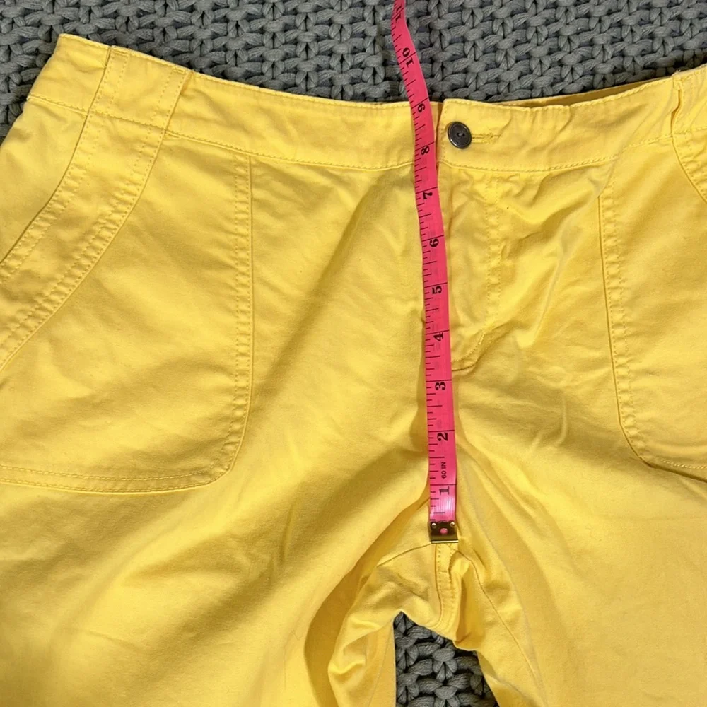 Chico’s Women’s Shorts Size S Yellow Color - Picture 9 of 13